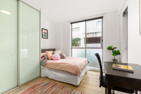 BELLEVUE HILL Close to Bondi - 2 bathrooms & pool Sydney